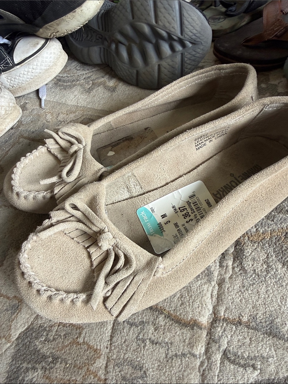 Minnetonka Beige Suede Tassel Moccasins